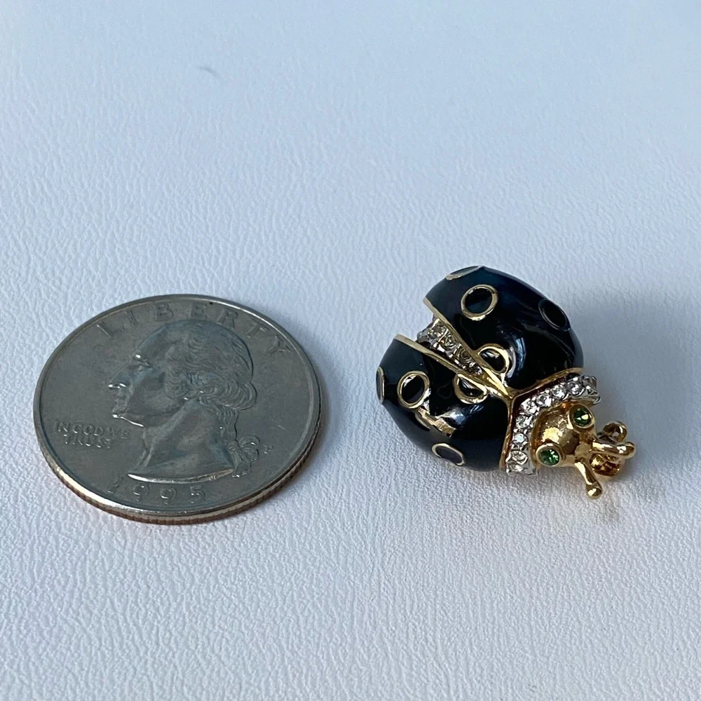 Vintage St. John Gold and Black Enamel Ladybug Brooch RARE - Picture 7 of 8